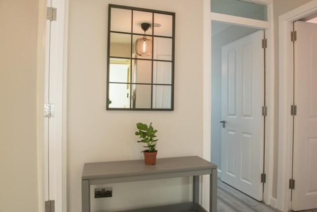 Finchley Contemporary 2 Bed Apartment + Parking Hendon Exteriör bild