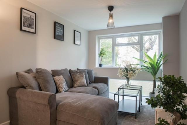 Finchley Contemporary 2 Bed Apartment + Parking Hendon Exteriör bild
